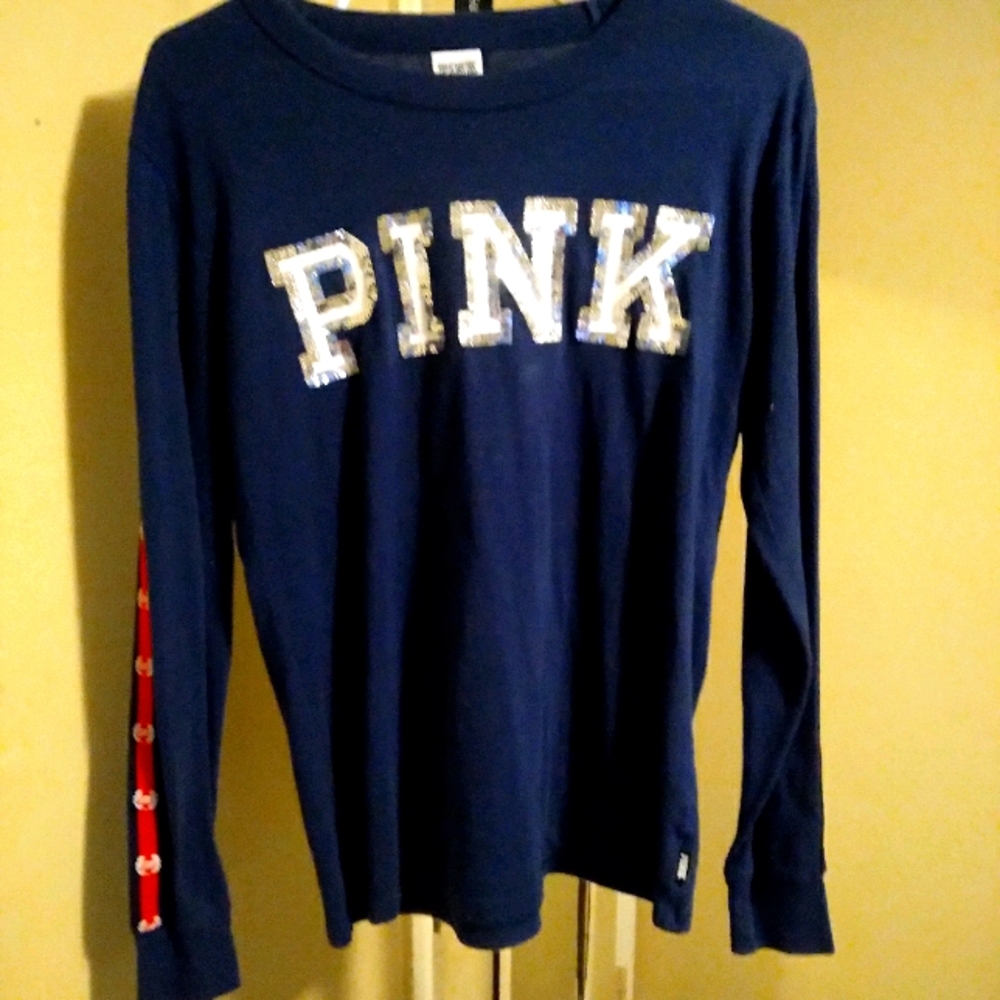 Vs pink bling small but could fit Medium